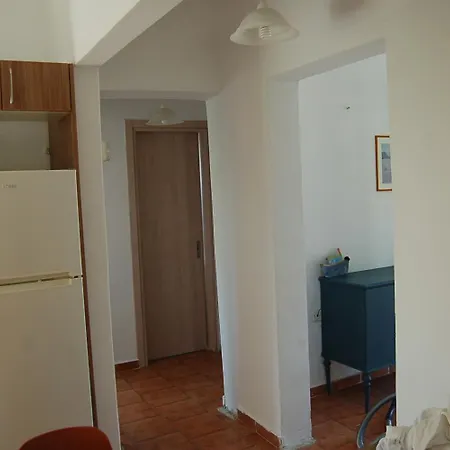 Nyaraló Comfortable Near The Sea *