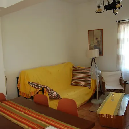 Comfortable Near The Sea Semesterbostad