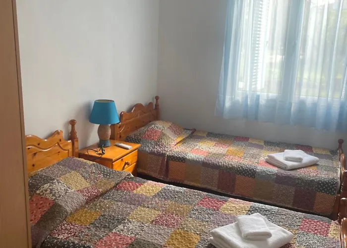 Comfortable Near The Sea *